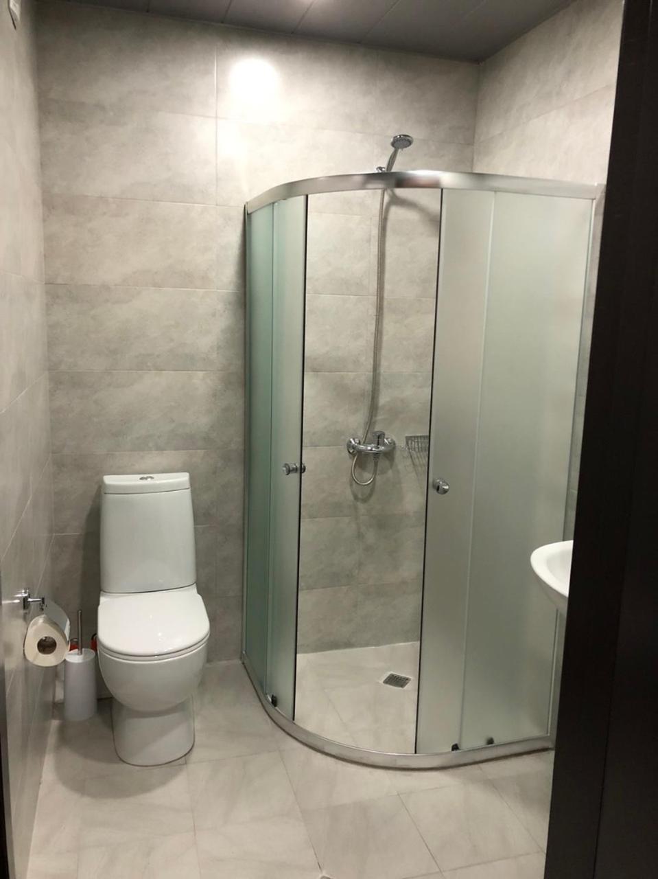 Lords Hotel تبليسي المظهر الخارجي الصورة