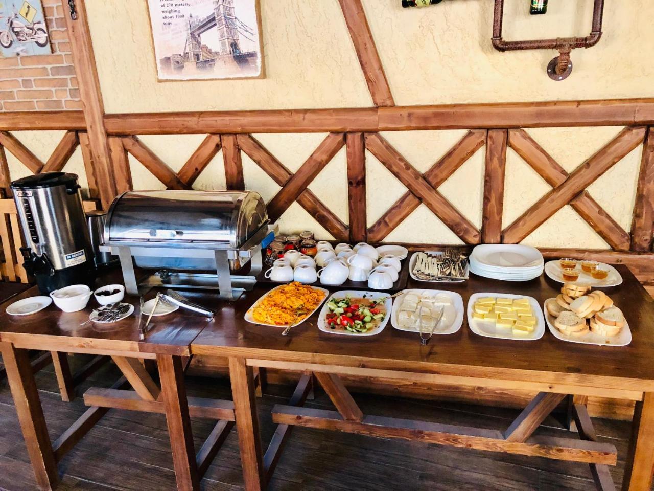 Lords Hotel تبليسي المظهر الخارجي الصورة