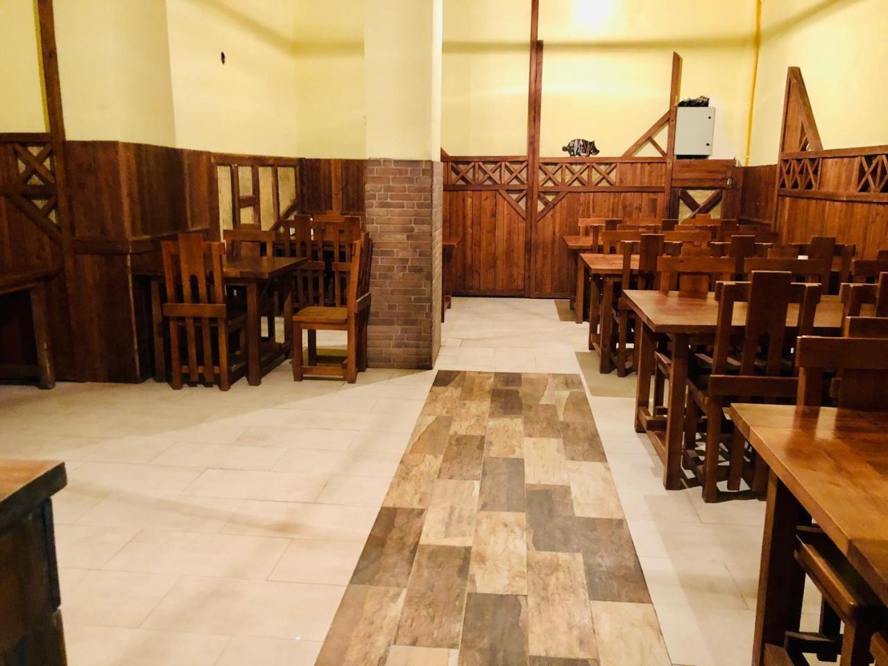 Lords Hotel تبليسي المظهر الخارجي الصورة