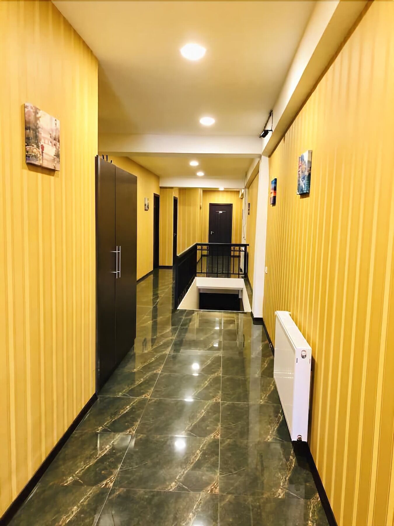 Lords Hotel تبليسي المظهر الخارجي الصورة